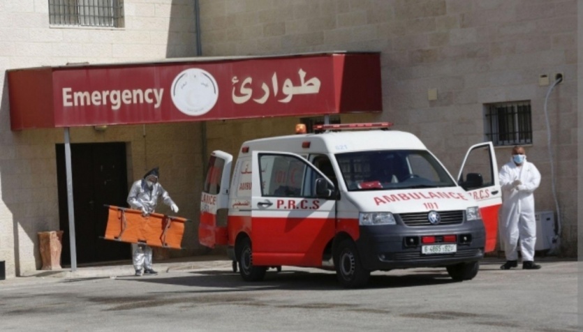 سقوط شاب من علو أثناء فراره من جنود الاحتلال