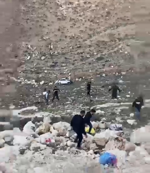 مصرع سيدة حامل إثر انقلاب مركبتها جنوب الخليل 
