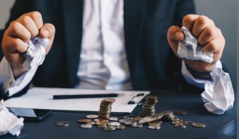هل تعلم من هم المفلسون الثلاثة؟!