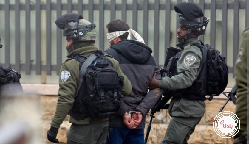  الاحتلال يعتقل 4 اشخاص من الضفة والقدس بتهمة تهريب أسلحة