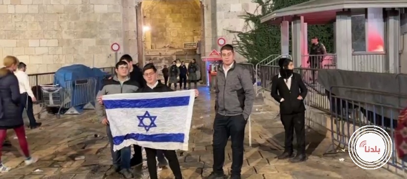 الاحتلال يعتدي على عدد من المواطنين في القدس