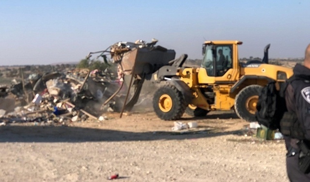 هدم العراقيب للمرة 212