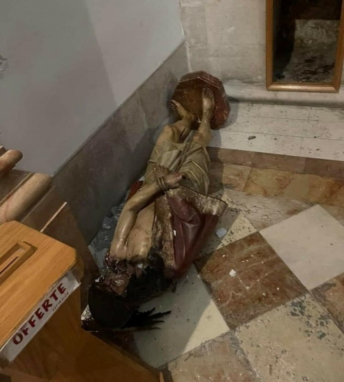 مستوطنون يقتحمون كنيسة "حبس المسيح" في القدس ويحطمون محتوياتها