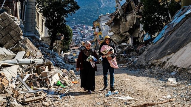 السفارة الفلسطينية في تركيا تطلق منصة إلكترونية لتسجيل المتضررين من الزلزال وأماكن تواجدهم