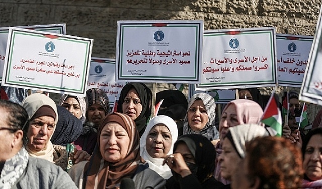 لليوم التاسع: الأسرى يواصلون العصيان ضد إدارة السجون
