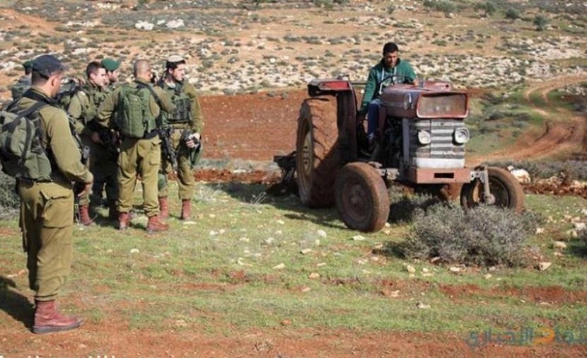 الاحتلال يفرض غرامة 11 ألف شيقل على مزارعين من الأغوار لاسترداد جراريهما