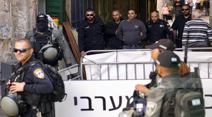 الاحتلال يزعم إحباط مخطط لعملية طعن في القدس