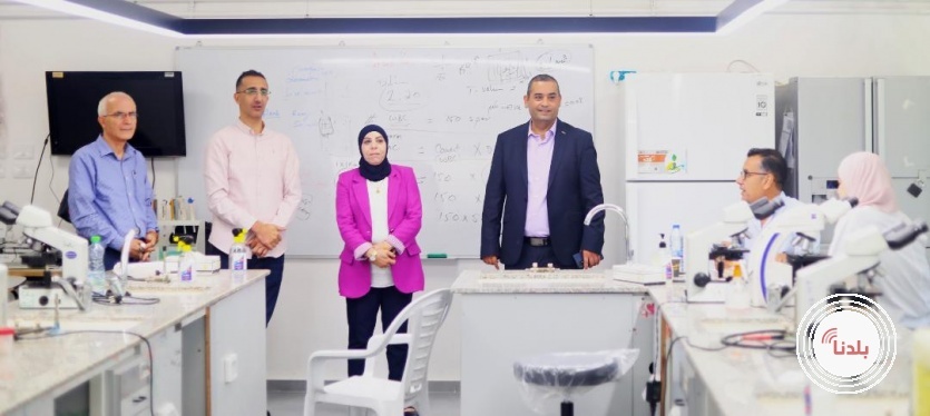 توضيحية 