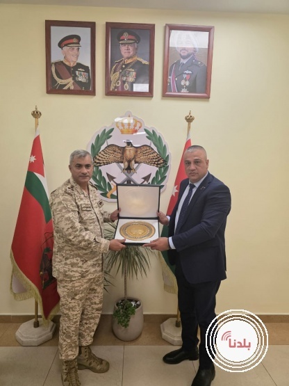 توضيحية 