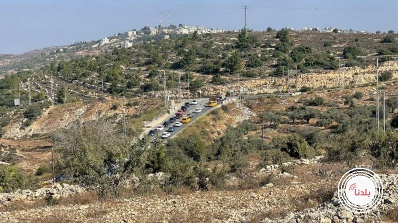الاحتلال يغلق حاجز عطارة شمال رام الله
