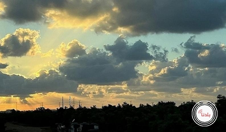 حالة الطقس: اجواء باردة وغائمة