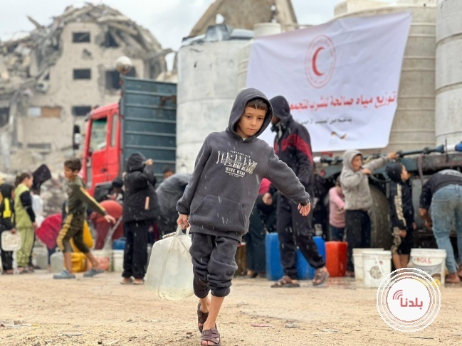 قصف مدفعي وجوي في عدة مناطق بغزة والرياح والأمطار تقتلع خيام النازحين