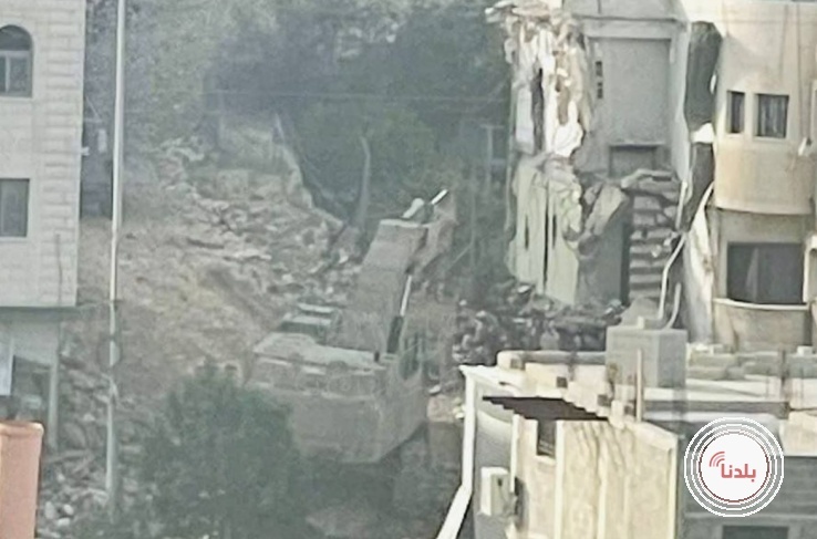 الاحتلال يستأنف هدم المنازل في مخيم نور شمس بطولكرم