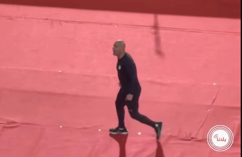 حركة حسام حسن للجمهور المغربي بعد هدف صلاح في شباك بنين تثير ضجة واسعة