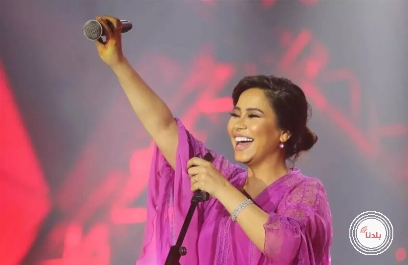 صوت مصر لا يهدأ.. شيرين تفوز بجائزة عالمية وسط أزمتها الصحية