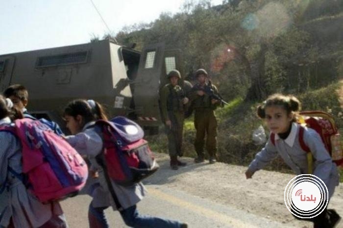 قوات الاحتلال تعتدي على طلبة مدارس الخضر جنوب بيت لحم