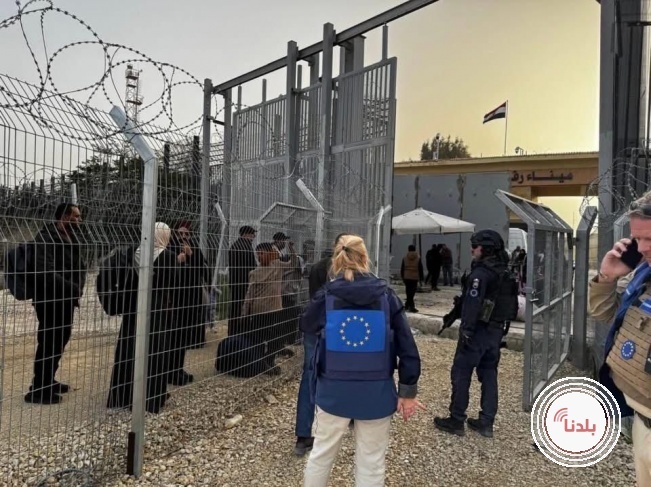 نقابة تجار الألبسة تحذر من مخاطر التهريب عبر الشحن من مصر إلى غزة