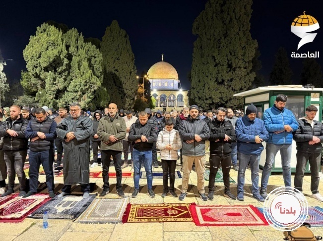 50 ألف مصلٍ يؤدون صلاتي العشاء والتراويح بالأقصى