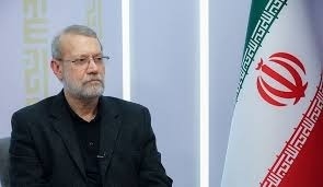 لاريجاني يزور مسقط الثلاثاء حاملا رد طهران بشأن الملف النووي