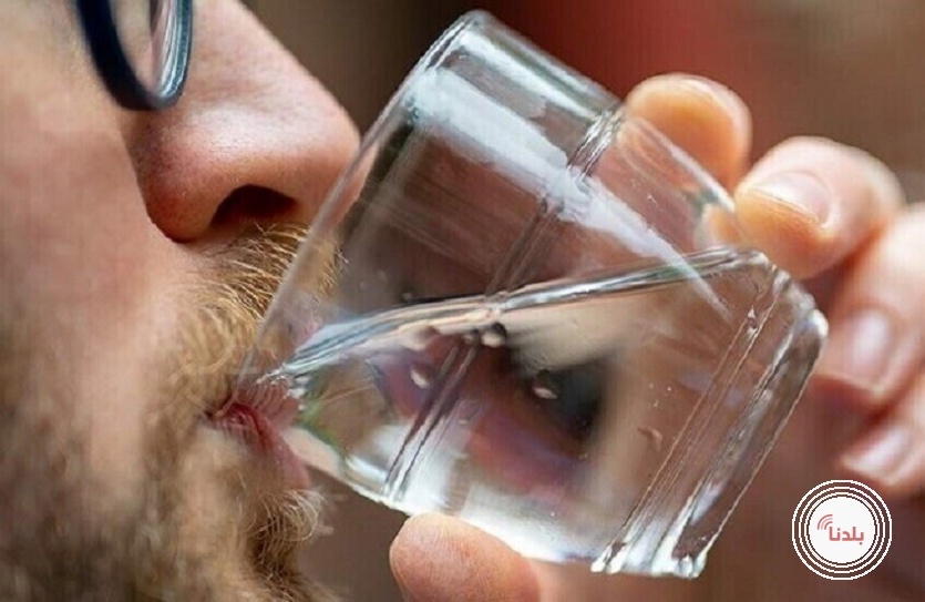 ما تأثير الماء على عمل الدماغ؟