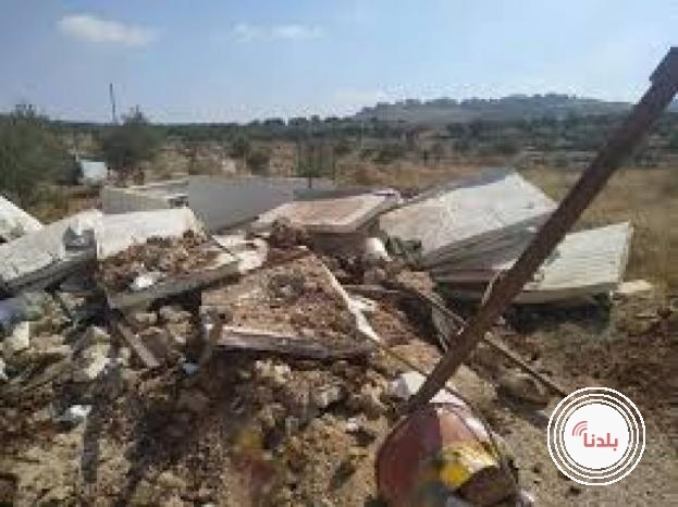 الاحتلال يهدم عزبة في رنتيس غرب رام الله
