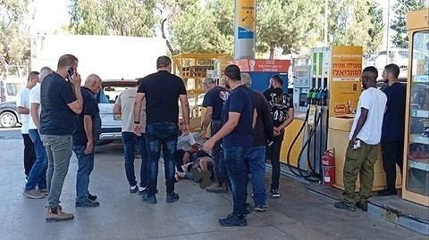 مقتل إسرائيلي واصابة 5 آخرون بعملية إطلاق نار جنوب الطيبة