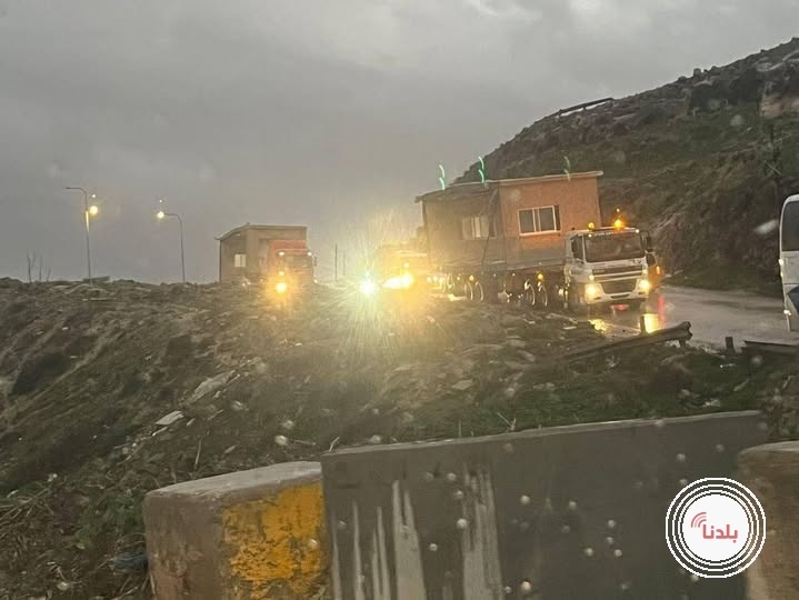 (محدث) مستعمرون يواصلون توسعة بؤرة استعمارية في "عش غراب" ويرفعون الأعلام الإسرائيلية شرق بيت لحم