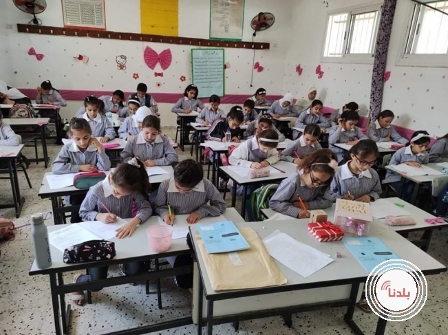 بدء العام الدراسي وسط تحديات مالية وميدانية.. الدوام 3 أيام والكتب المتأخرة محدودة