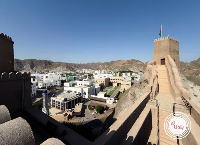 الكشف عن لقاء مسؤولين أمريكيين بممثلين عن الحوثيين في عمان